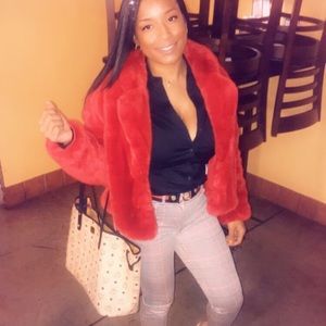 Meet your Posher, Jazzmin